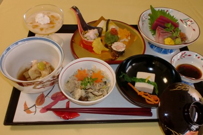 行楽弁当 (2).JPG